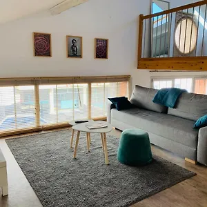 Apartment Loft 60m2 2-4 Personnes Avec Garage Et Wifi 3 Rue St Joseph St Etienne Proche Centre-ville 
